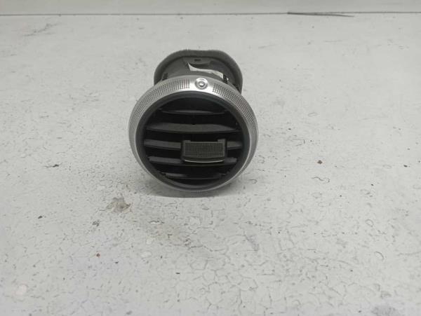 GRILLE D' AIR AUDI - Vue 1